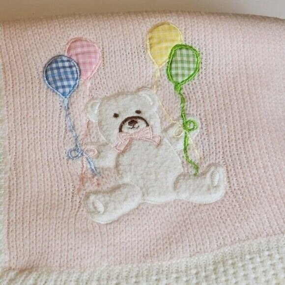 Baby Kisses vintage acrylic blanket bears and balloons  pink white - Picture 2 of 8